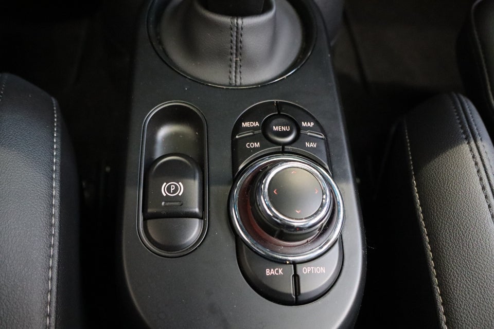 MINI Cooper SE Edition Premium Plus 3d