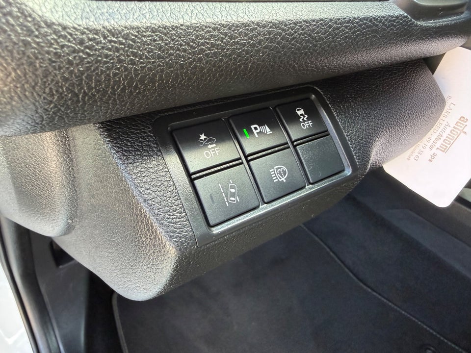 Honda Civic 1,0 VTEC Turbo Prestige CVT 5d