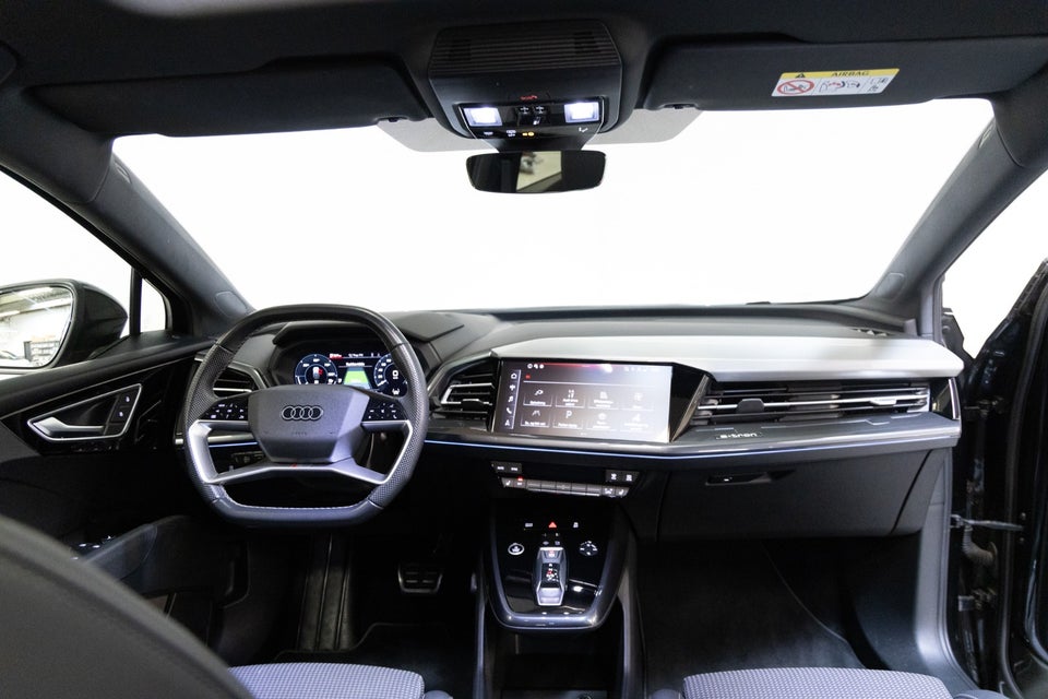Audi Q4 e-tron 40 S-line Sportback 5d