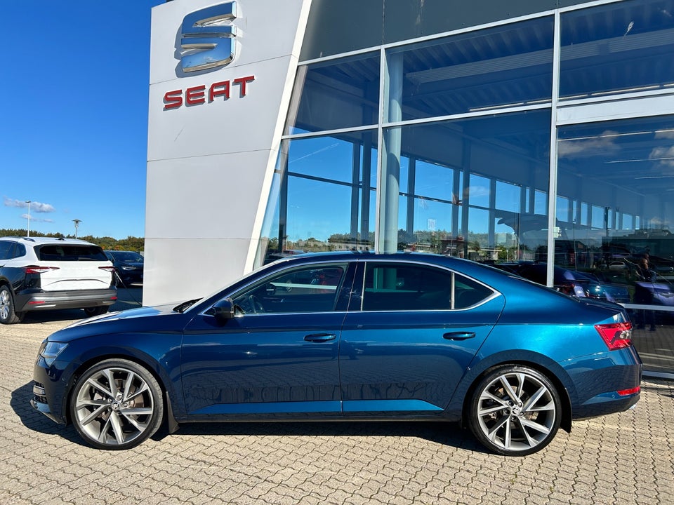 Skoda Superb 2,0 TSi 272 Style DSG 4x4 5d