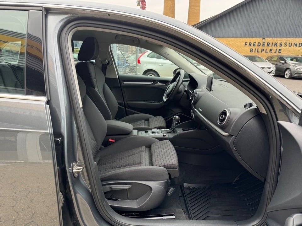 Audi A3 1,4 e-tron Sport Sportback S-tr. 5d