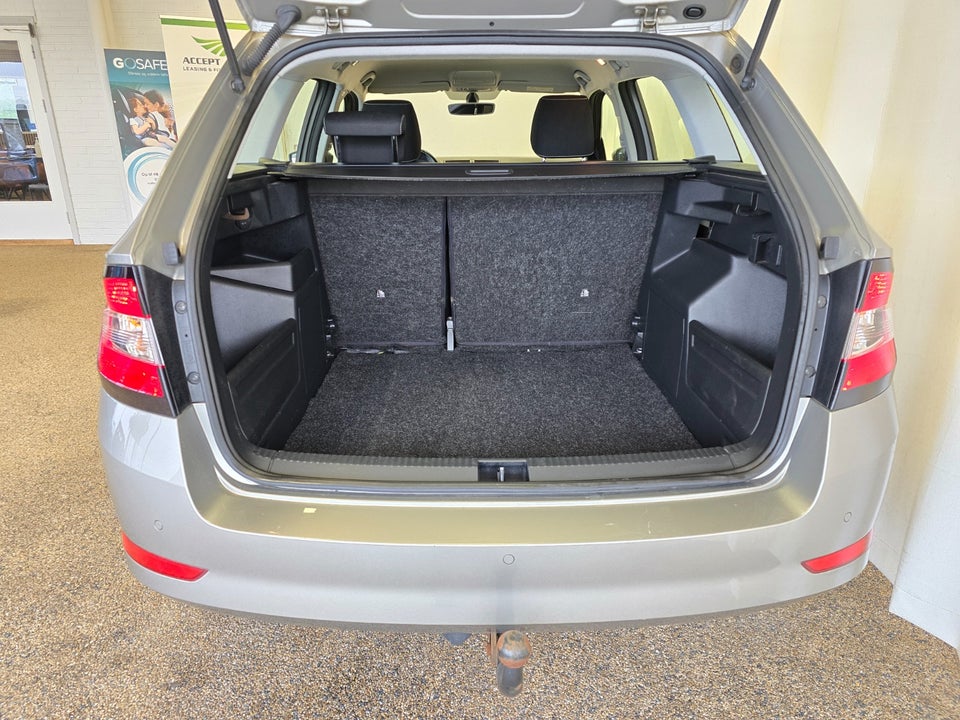 Skoda Fabia 1,0 MPi 75 Ambition Combi 5d