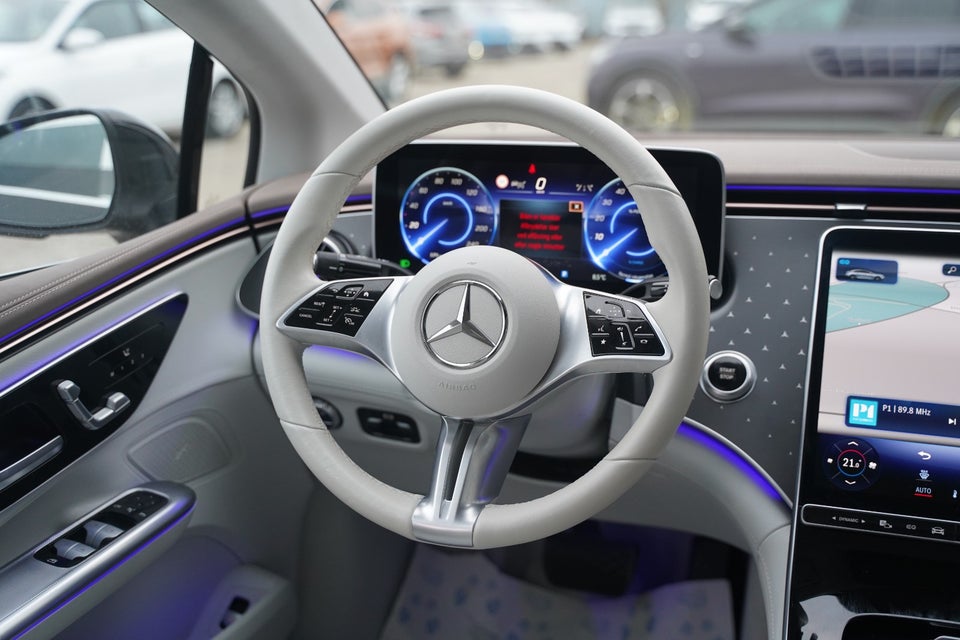 Mercedes EQE300 Avantgarde 4d