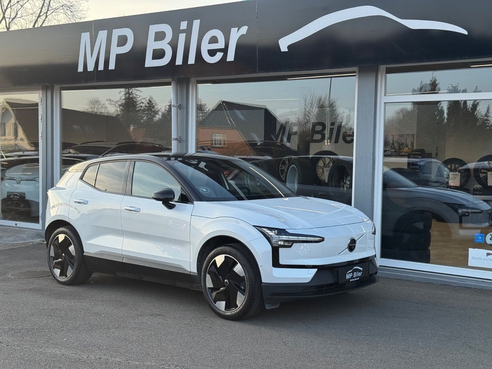 Volvo EX30 Extended Range Ultra 5d