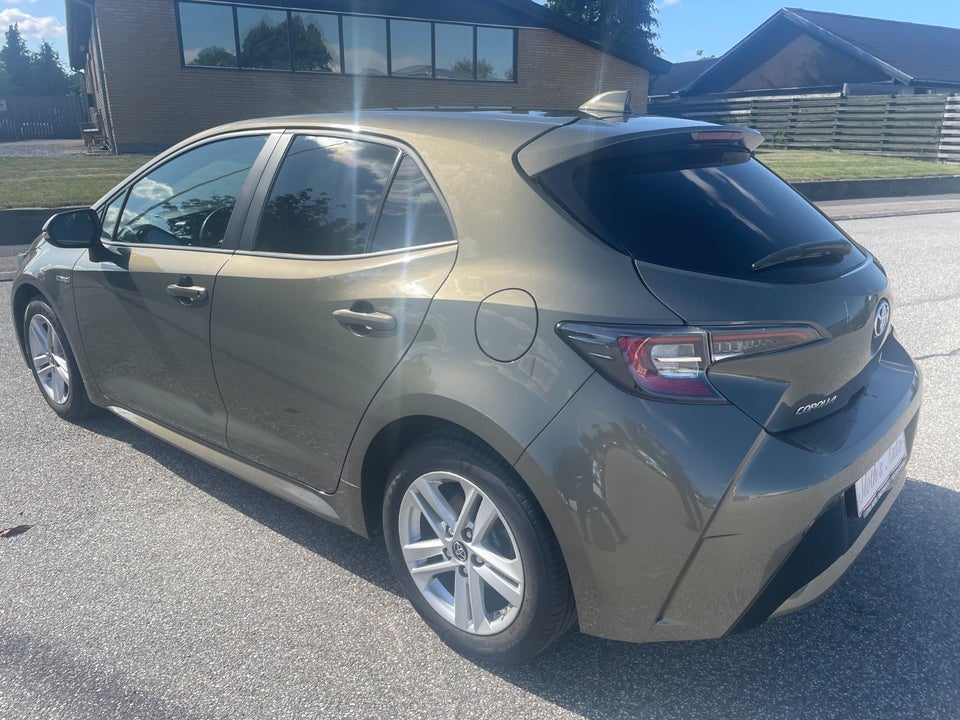 Toyota Corolla 1,8 Hybrid H3 Smart MDS 5d