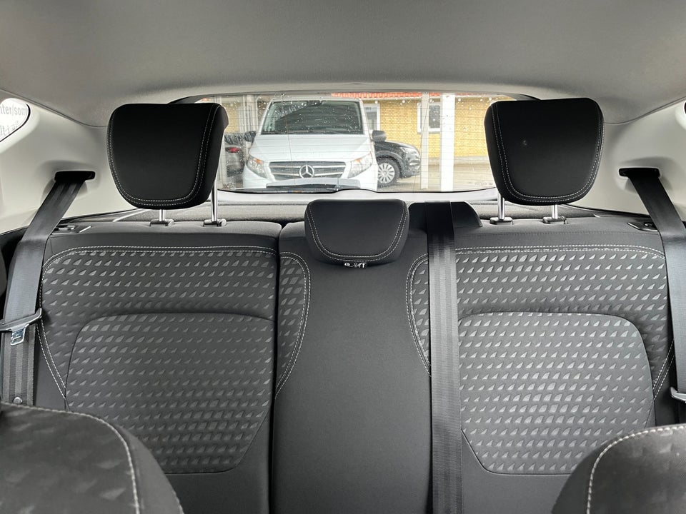 Ford Fiesta 1,0 EcoBoost mHEV Titanium 5d