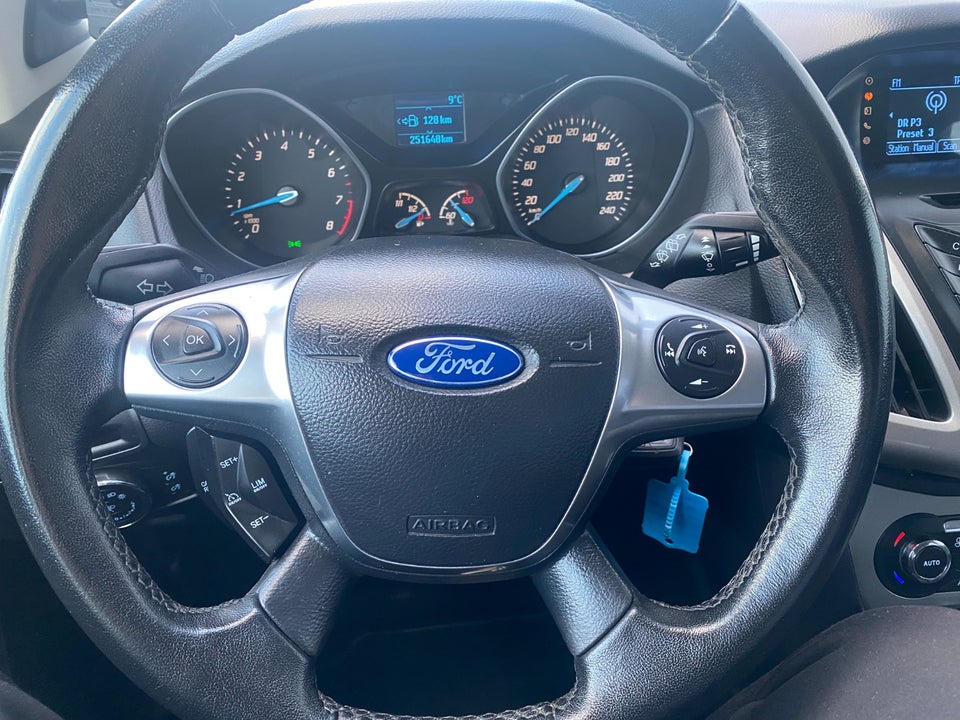 Ford Focus 1,0 SCTi 125 Titanium stc. ECO 5d