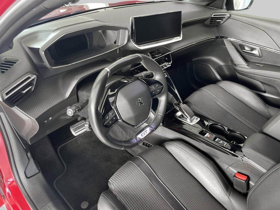 Peugeot e-208 50 GT Limited 5d