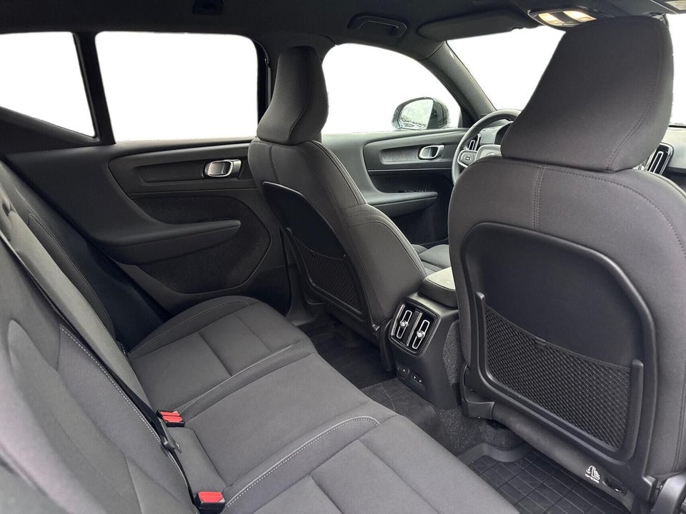 Volvo XC40 ReCharge Extended Range Core 5d