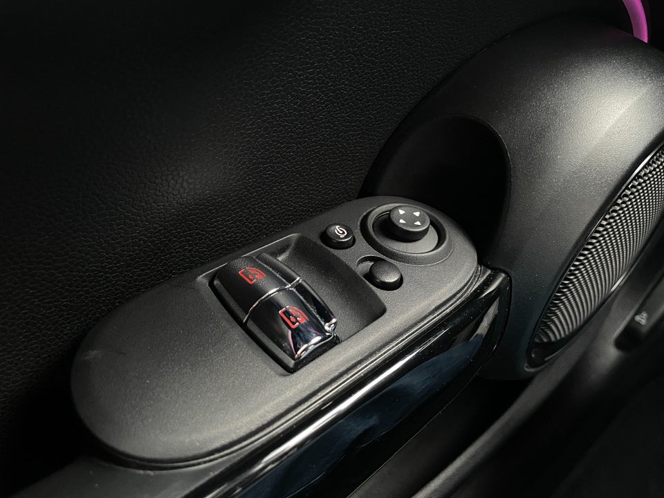 MINI Cooper SE Classic Trim 3d