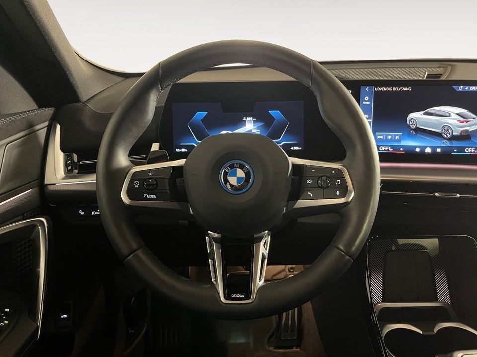 BMW iX2 xDrive30 M-Sport 5d