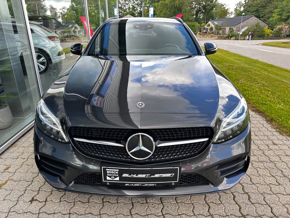 Mercedes C220 d 2,0 AMG Line Night Edition stc. aut. 5d