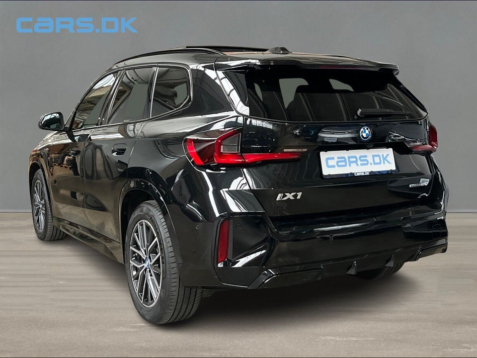 BMW iX1 eDrive20 M-Sport 5d