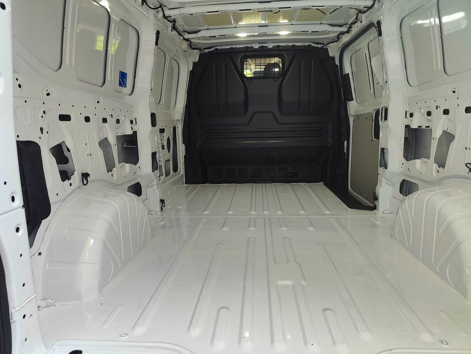 Ford Transit Custom 300L 2,0 EcoBlue Trend aut.