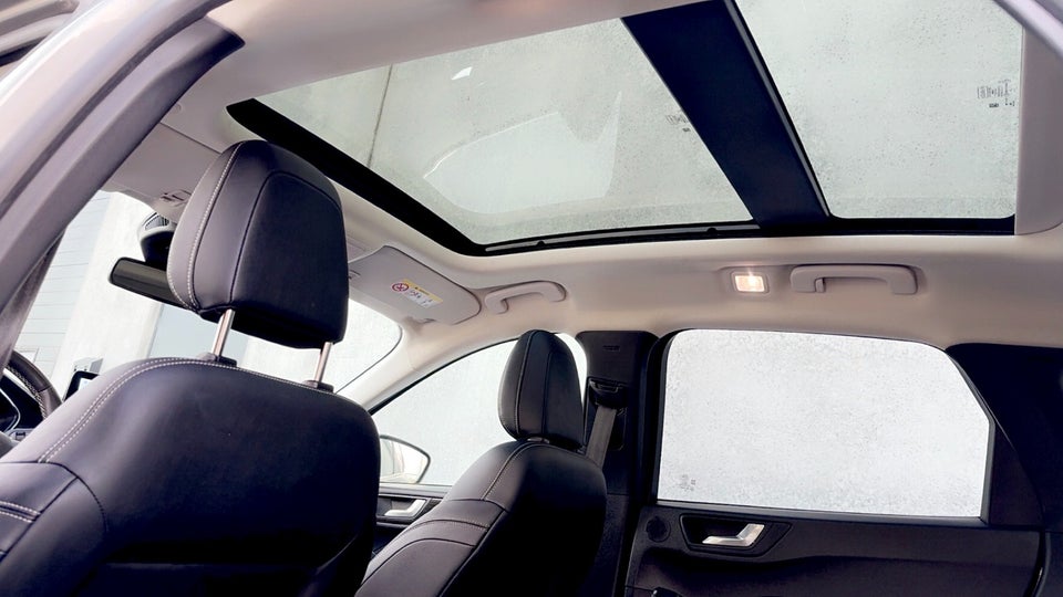 Ford Kuga 2,5 PHEV Vignale CVT 5d