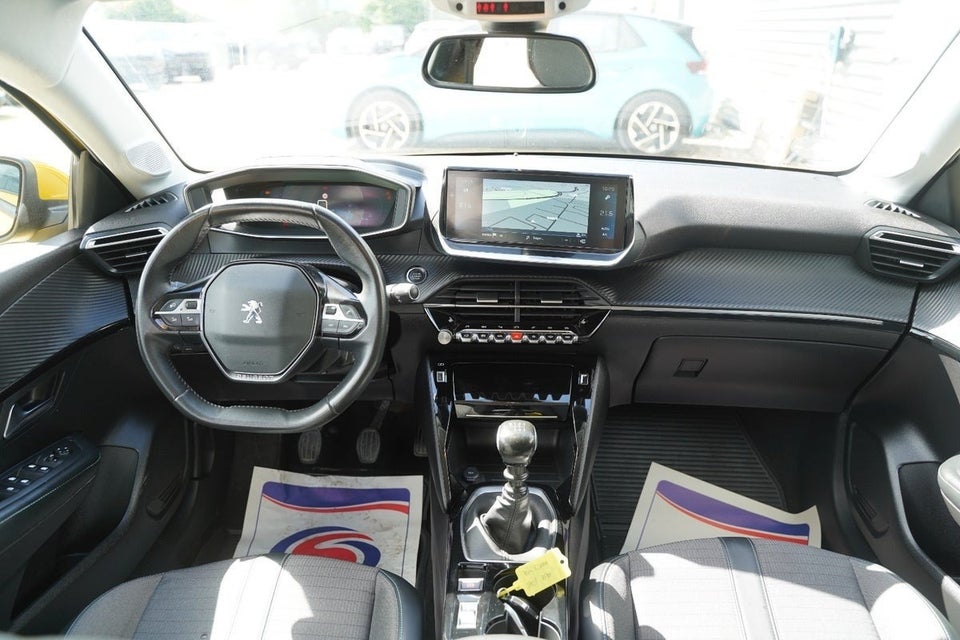 Peugeot 208 1,2 PureTech 100 Platin Pack 5d