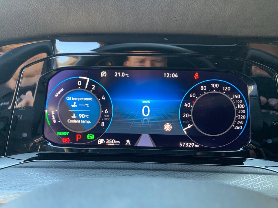 VW Golf VIII 1,4 GTE DSG 5d