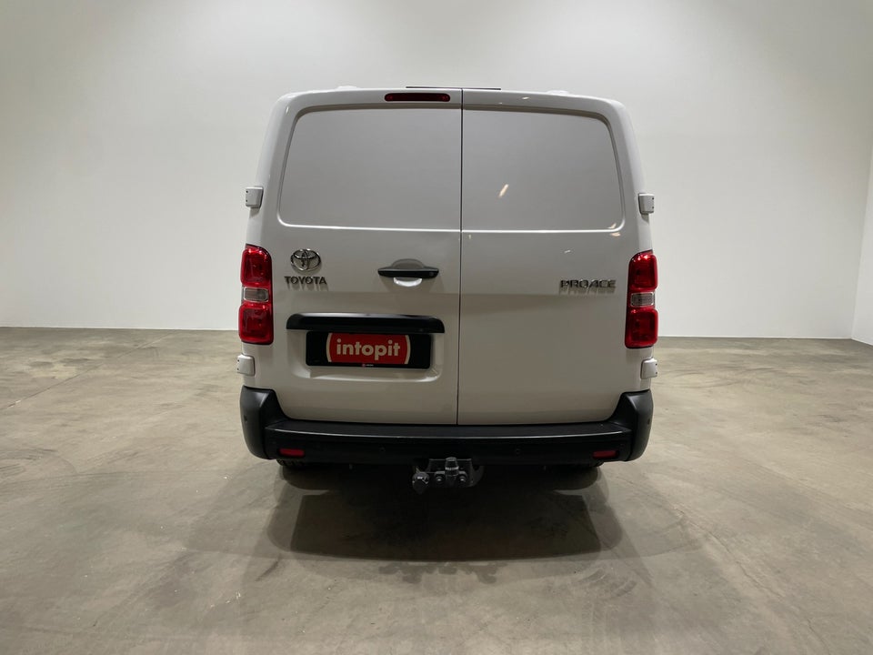 Toyota ProAce 2,0 D 144 Long Comfort Master 5d