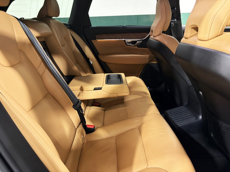 Volvo V90 2,0 T8 ReCharge Inscription aut. AWD 5d