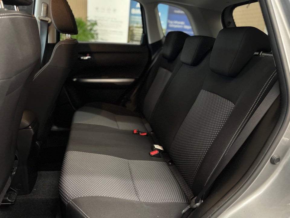 Suzuki Vitara 1,5 S-Hybrid Active AGS 5d