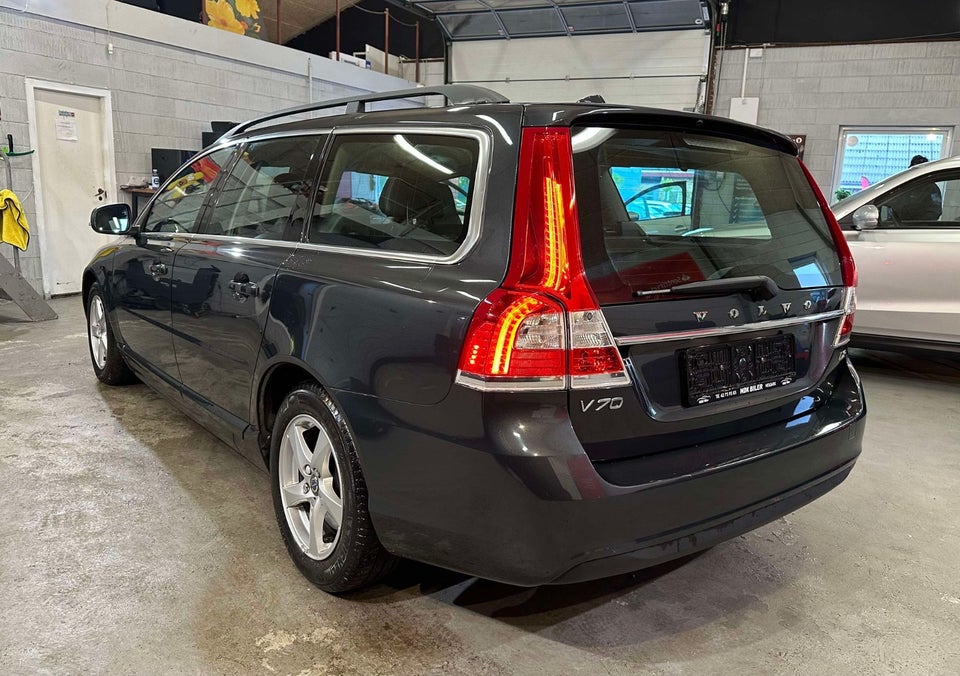 Volvo V70 2,0 D2 120 Momentum Eco 5d