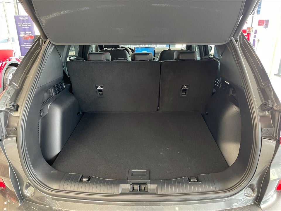 Ford Kuga 2,5 PHEV ST-Line X CVT 5d