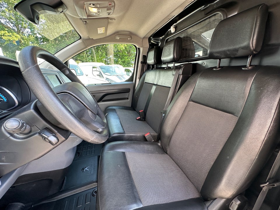 Peugeot e-Expert 75 L2 Plus Van