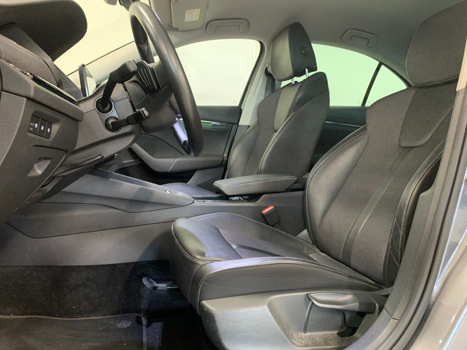 Skoda Octavia 1,4 TSi iV Plus DSG 5d