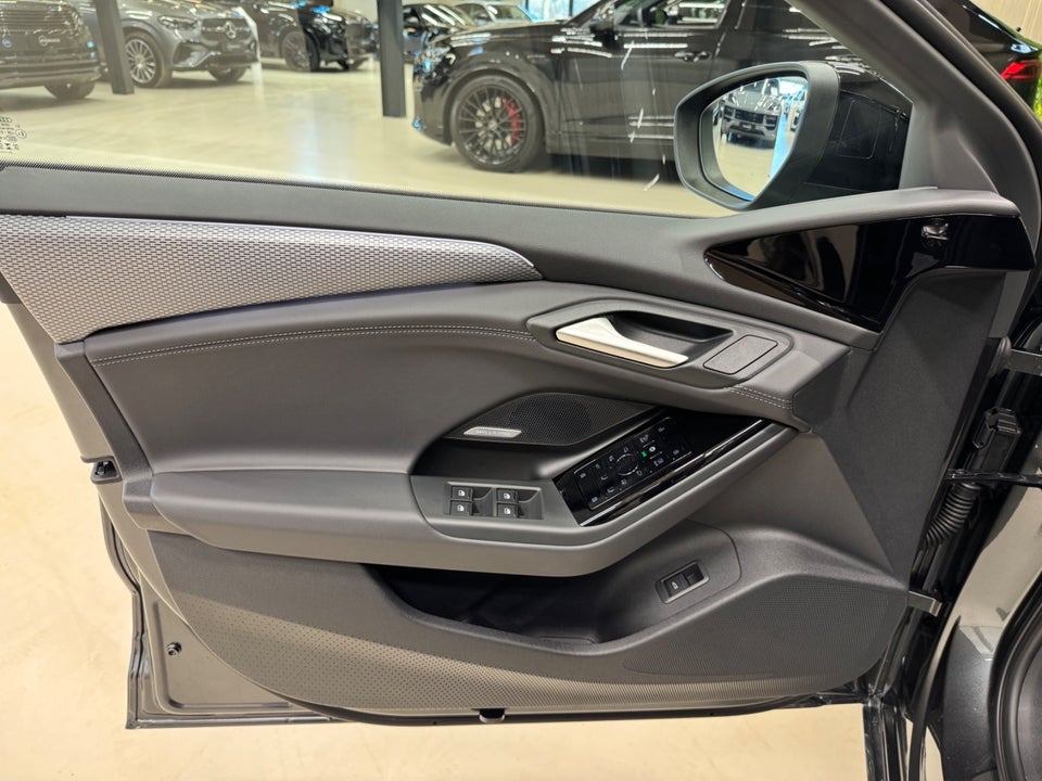 Audi A6 e-tron Ultra Avant quattro 5d