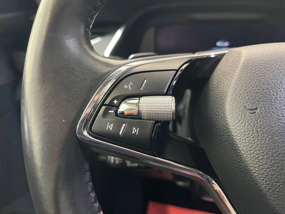 Skoda Octavia 1,4 TSi iV Plus Combi DSG 5d