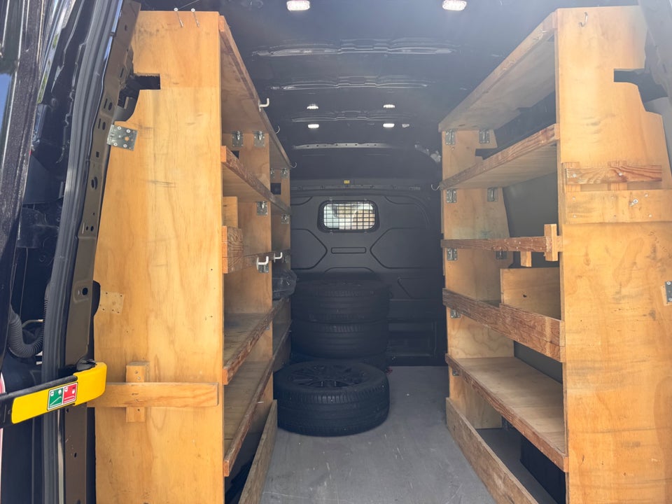 Ford Transit Custom 340 L2 2,0 TDCi 130 Trend aut.
