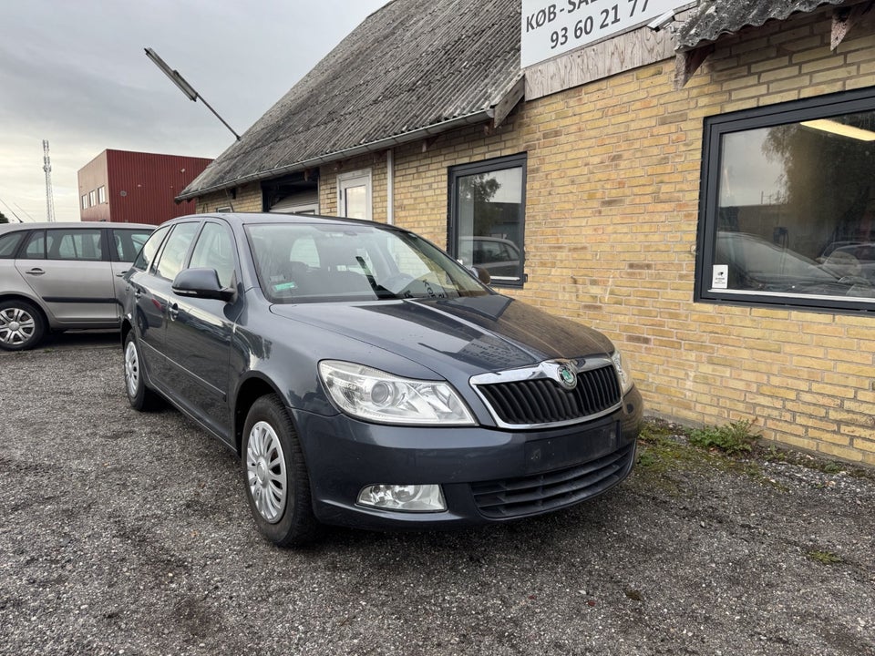 Skoda Octavia 1,4 TSi 122 Ambiente Combi 5d