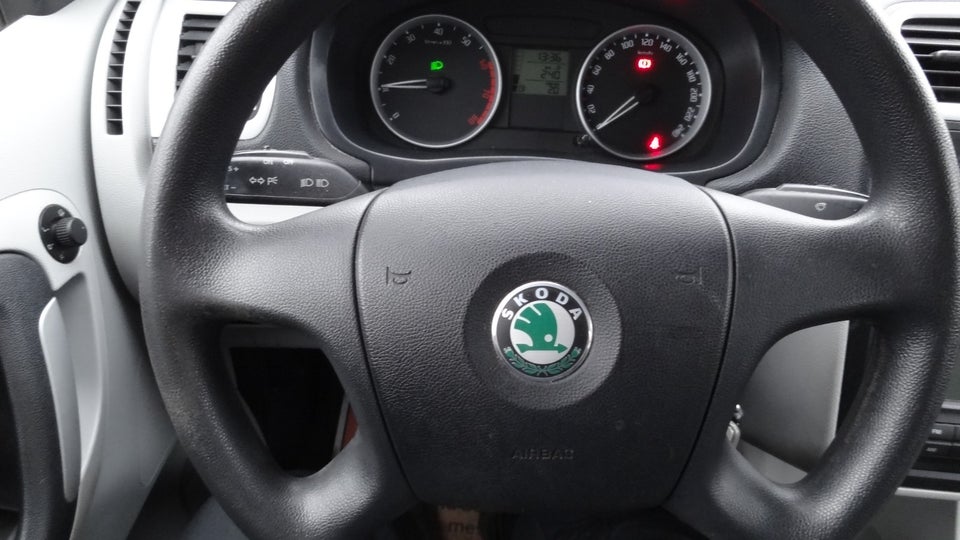 Skoda Roomster 1,4 16V Style 5d