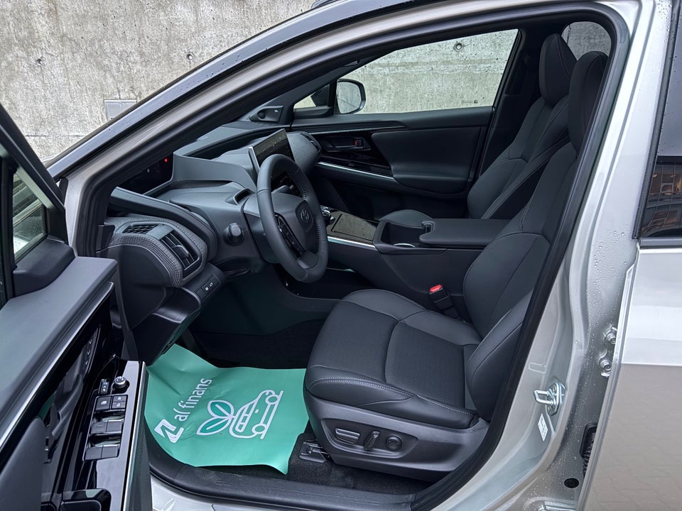 Toyota bZ4X Executive Premium 5d