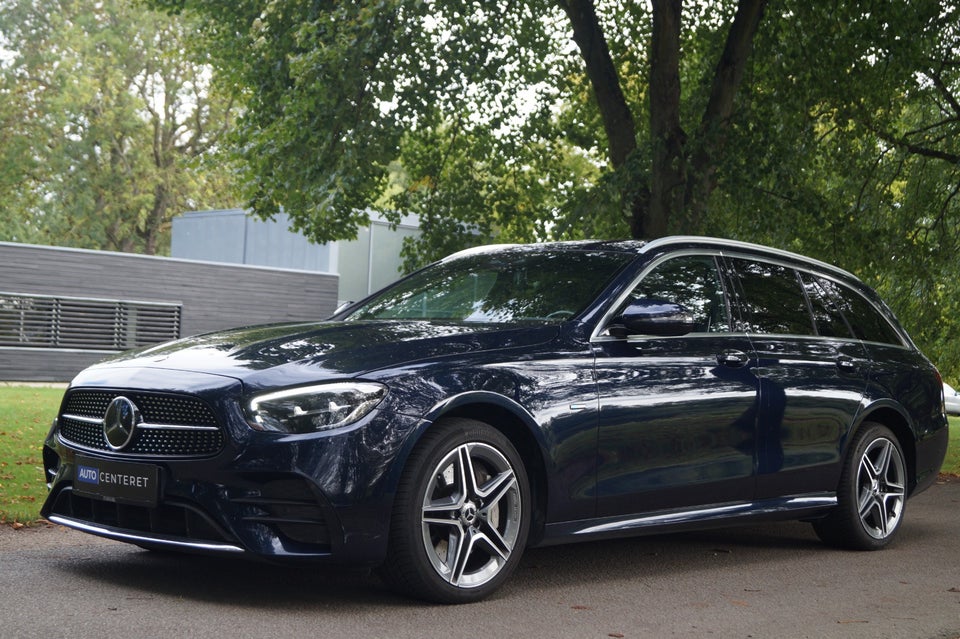 Mercedes E300 e 2,0 AMG Line stc. aut. 5d