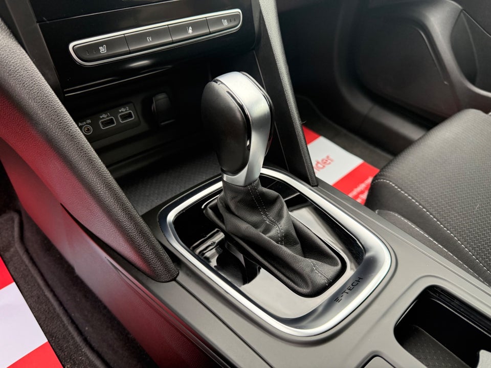 Renault Megane IV 1,6 E-Tech Sport Tourer 5d