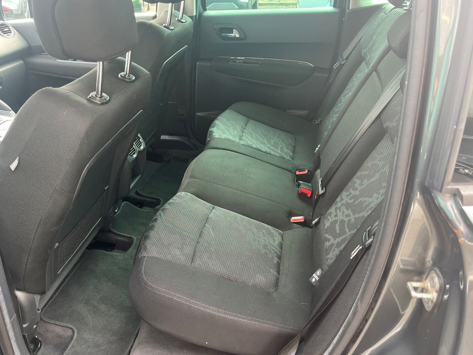 Peugeot 3008 1,6 HDi 110 Premium 5d