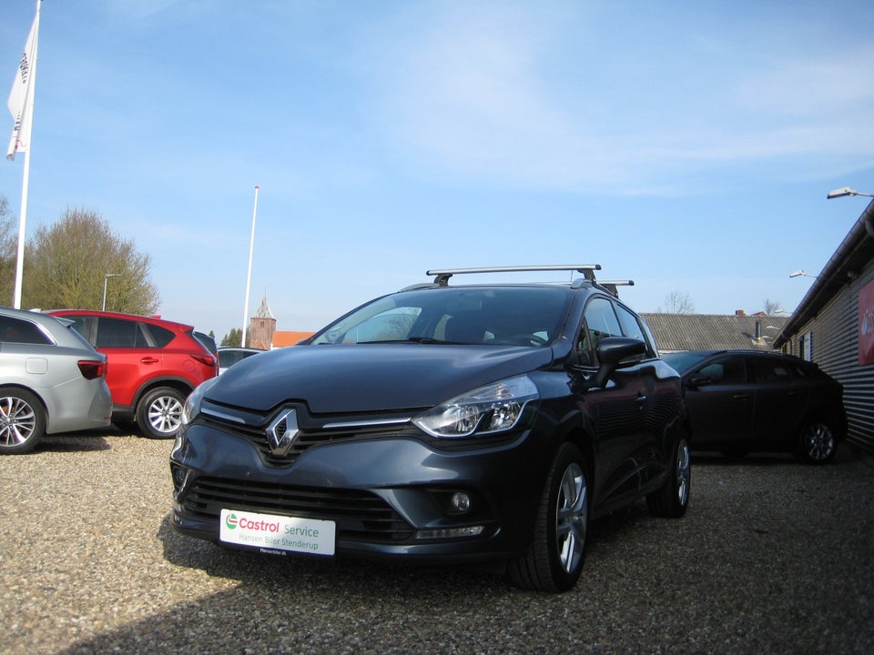 Renault Clio IV 0,9 TCe 90 Expression Sport Tourer 5d