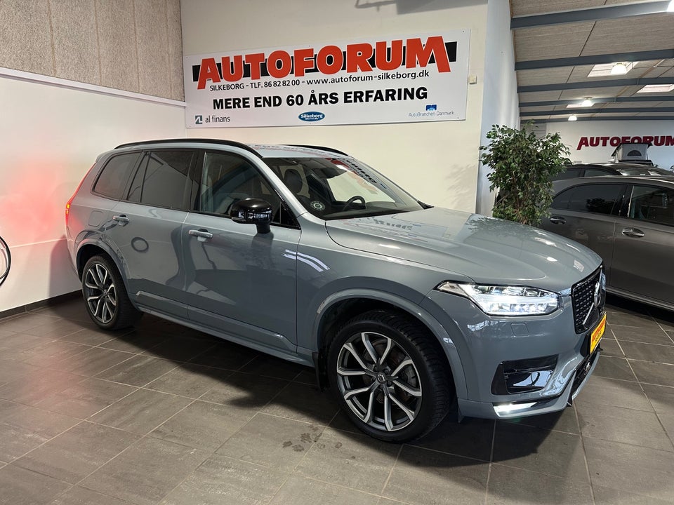 Volvo XC90 2,0 B5 235 R-Design aut. AWD 7prs 5d