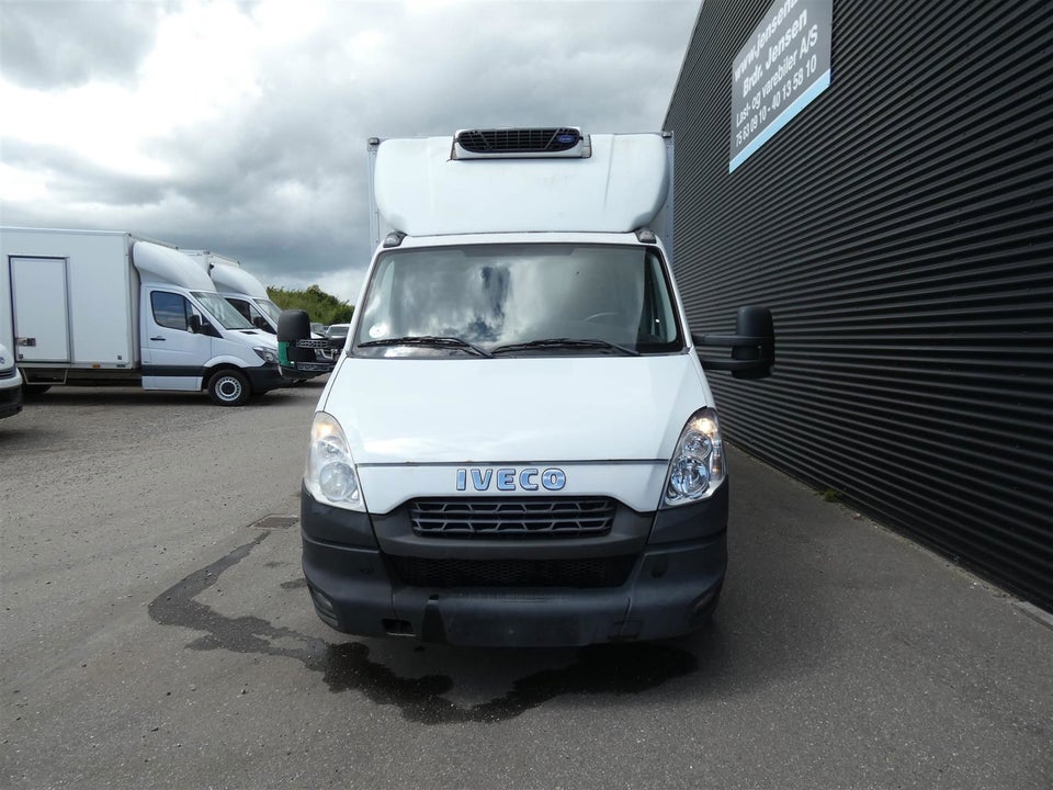 Iveco Daily 2,3 35S13 Alukasse m/lift 2d