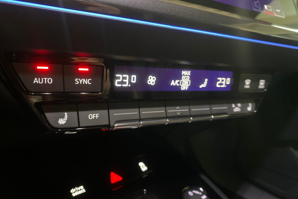 Audi Q4 e-tron 40 S-line Sportback 5d