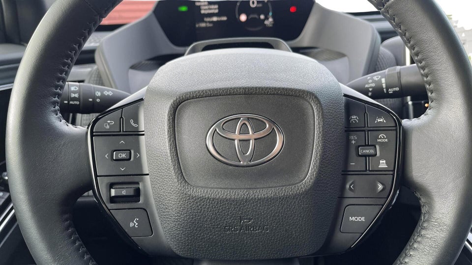 Toyota bZ4X Active 5d