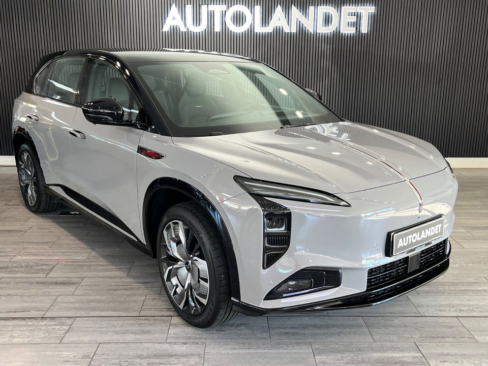 Hongqi EHS7 111 Exclusive 5d
