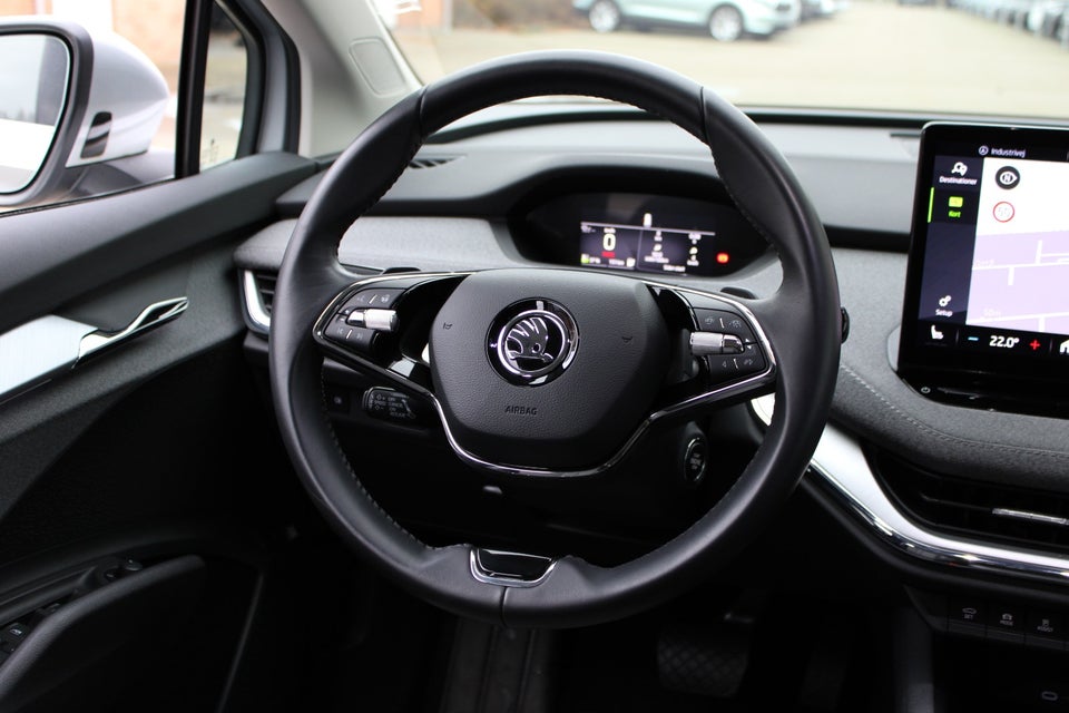 Skoda Enyaq 60 iV Loft 5d