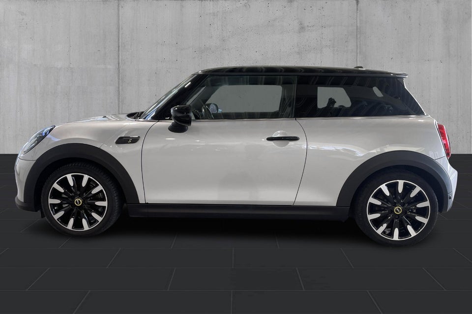 MINI Cooper SE Maximise 3d
