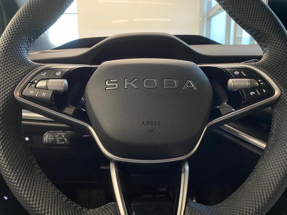 Skoda Elroq 60 iV Sportline 5d