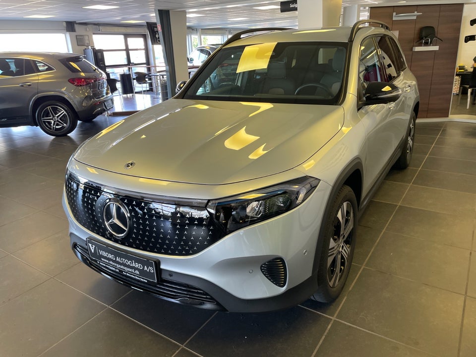 Mercedes EQB250+ Electric Art Advance Plus 5d