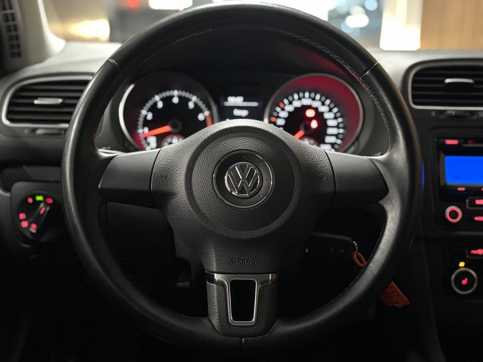 VW Golf VI 1,4 TSi 122 Comfortline 5d