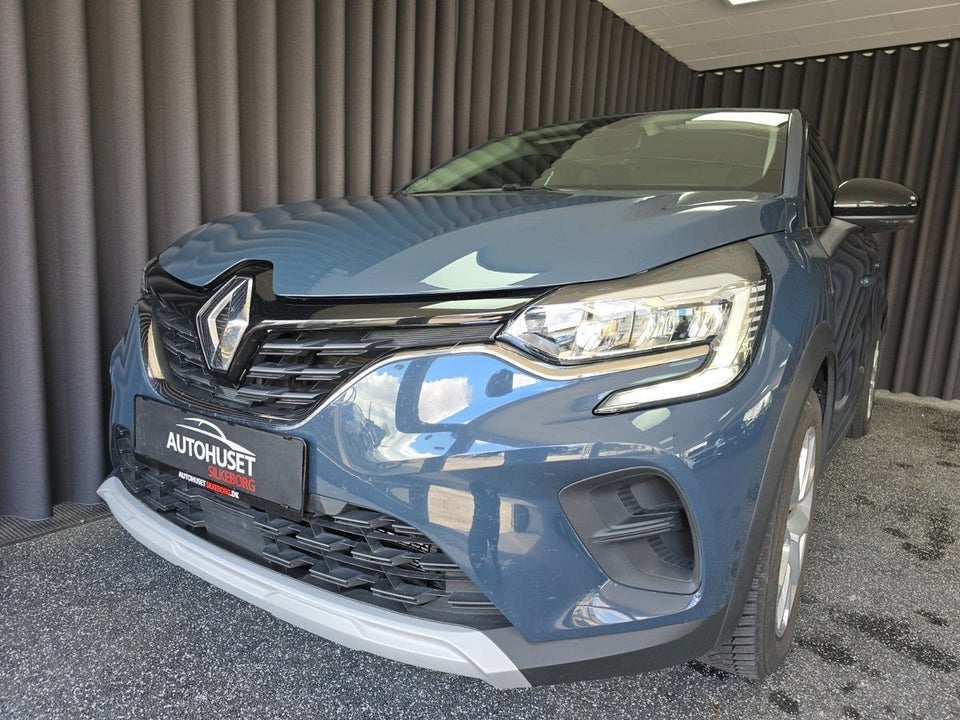 Renault Captur 1,6 E-Tech Zen 5d