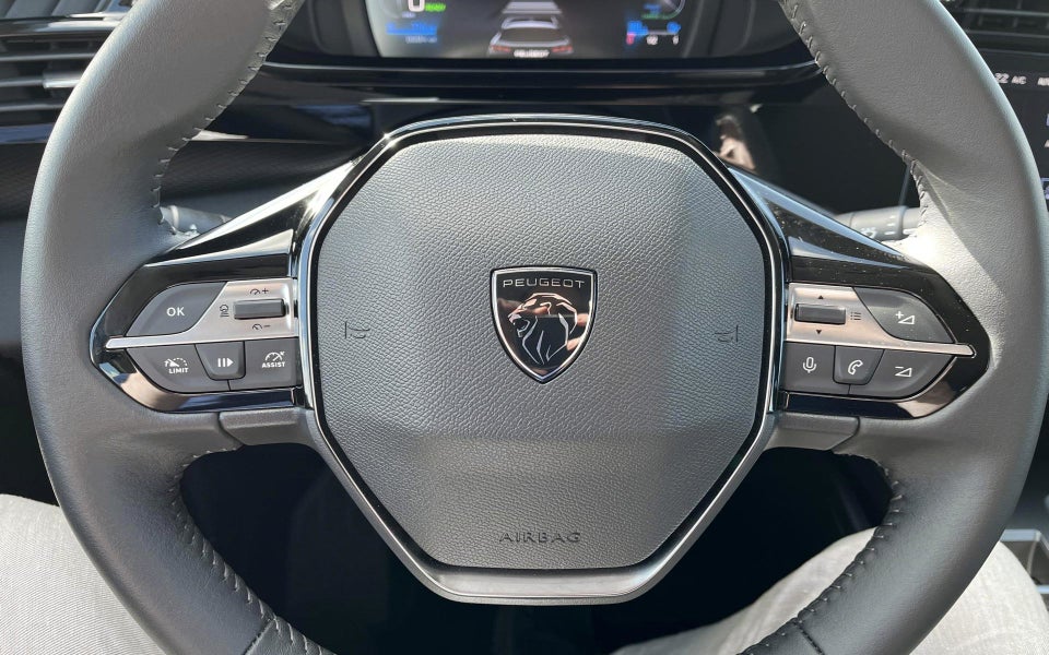 Peugeot e-308 54 Style SW 5d